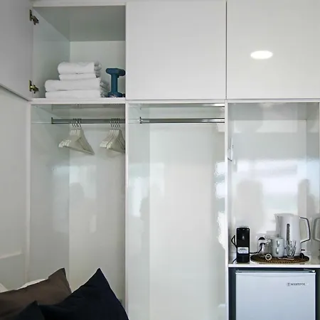 Phaedrus Living: Luxury 506 Апартаменти